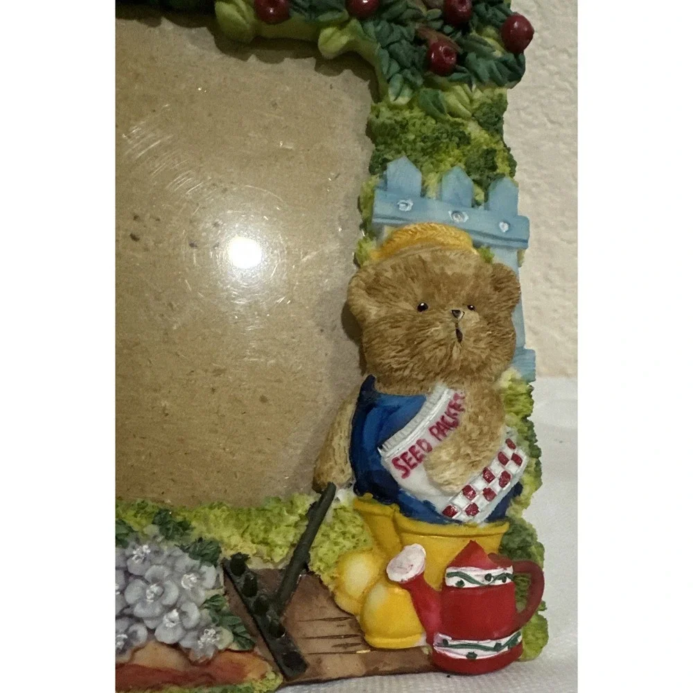 3D‎ Resin Garden Bears Picture Frame 3 1/2